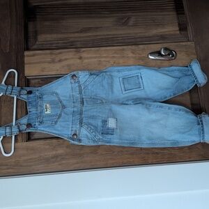 Oshkosh denim patch overalls